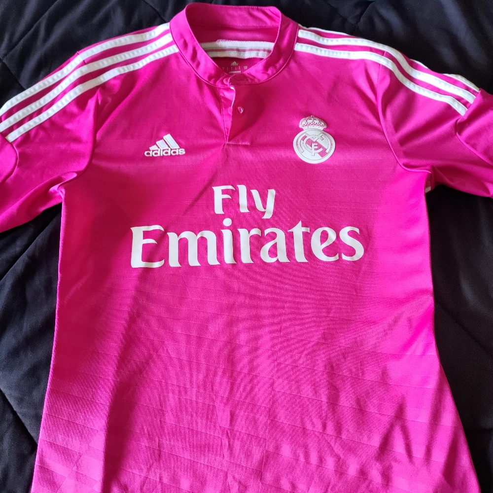 Real Madrid Pink Jersey